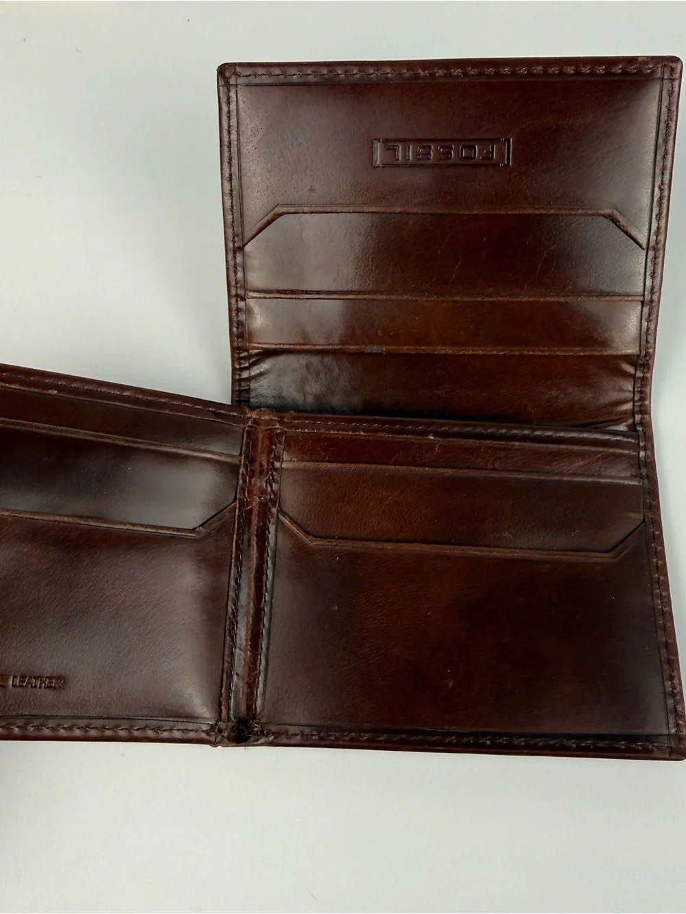 Men’s Fossil Passcase Brown Leather Wallet NEW in Box